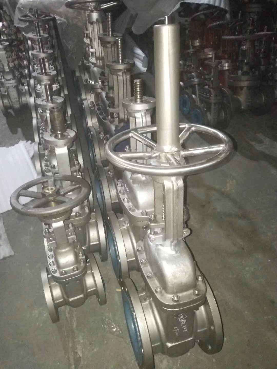 API-gate-valve-.jpg  by Valvesonly Europe