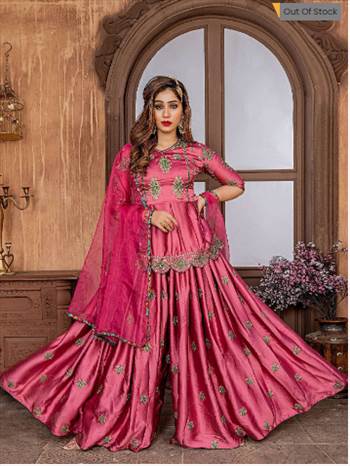 Buy Pink Embroidered Sharara Suit - Salwar Kameez for Women from Ethnic Plus at Rs 2849. Best Discount ✓ Cash On Delivery ✓ Free Shipping✦ ✓7 Days Return ✓ International Shipping.

Visit here:- https://www.ethnicplus.in/pink-embroidered-satin-pakistani-