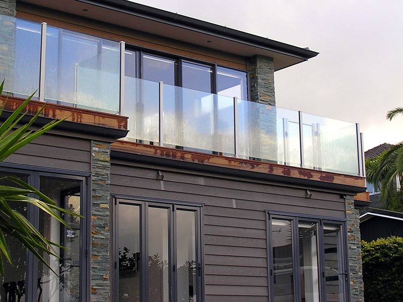 Commercial glass balustrades Framed, frameless and also semi frameless commercial glass balustrades can be easily bought from provista.co.nz. For more details, visit: https://provista.co.nz/frameless-glass-balustrade/ by Provista