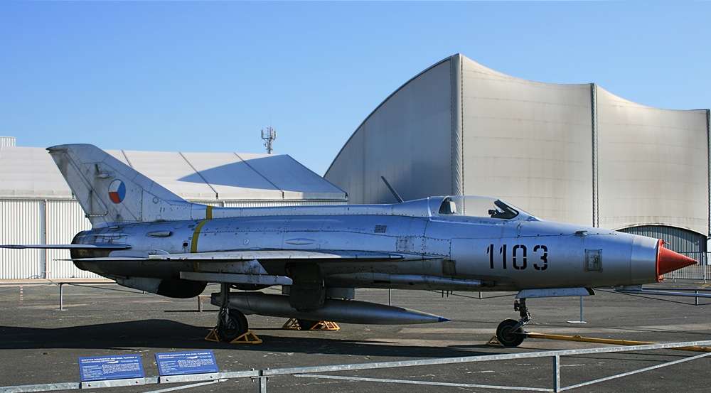 Mig23.jpg  by alancmlaird