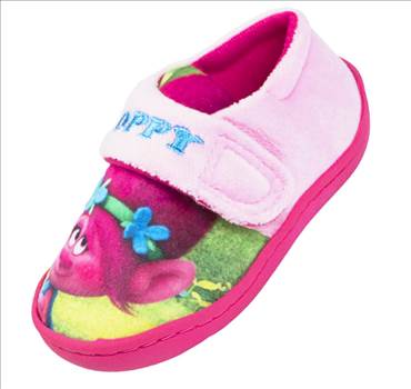 Trolls Yunsen Pink Slippers.jpg by Thingimijigs