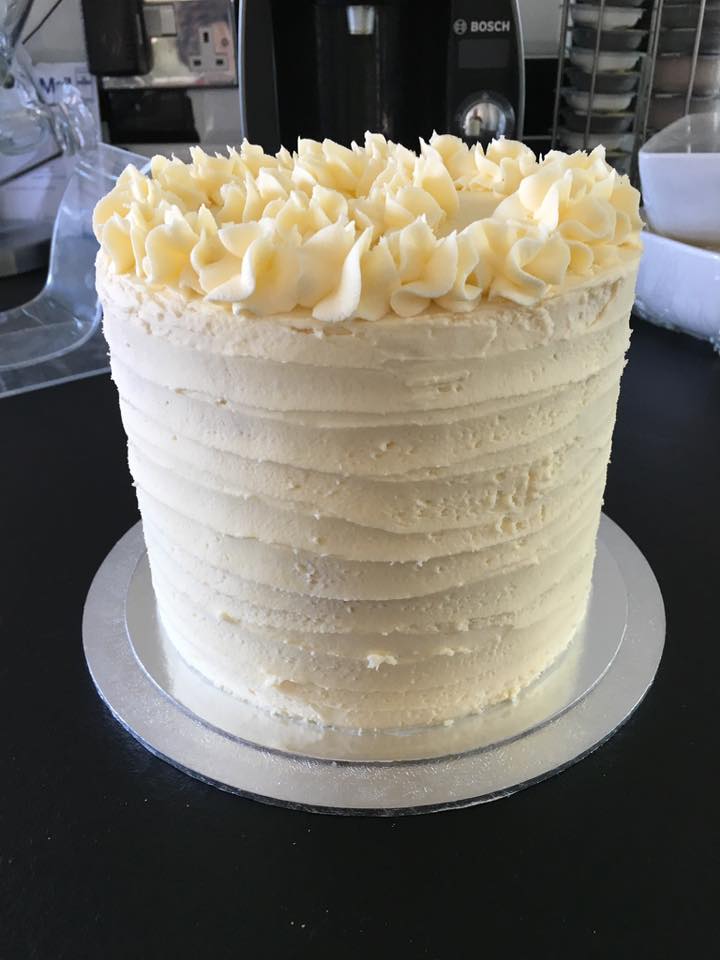 . I enjoyed the buttercream work on this cake. It's a 4 layer lemon Madeira covered in lemon buttercream. The sweetness of the buttercream is perfectly partnered with the zesty lemon. An all round favourite 😍 by Alison Wonderland Bakes