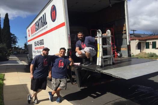Move Central is your top-rated company Del Mar, CA. Our professional movers performed over 21,000 moves in San Diego County. Call us today at 858-230-8281. Website: https://move-central.com