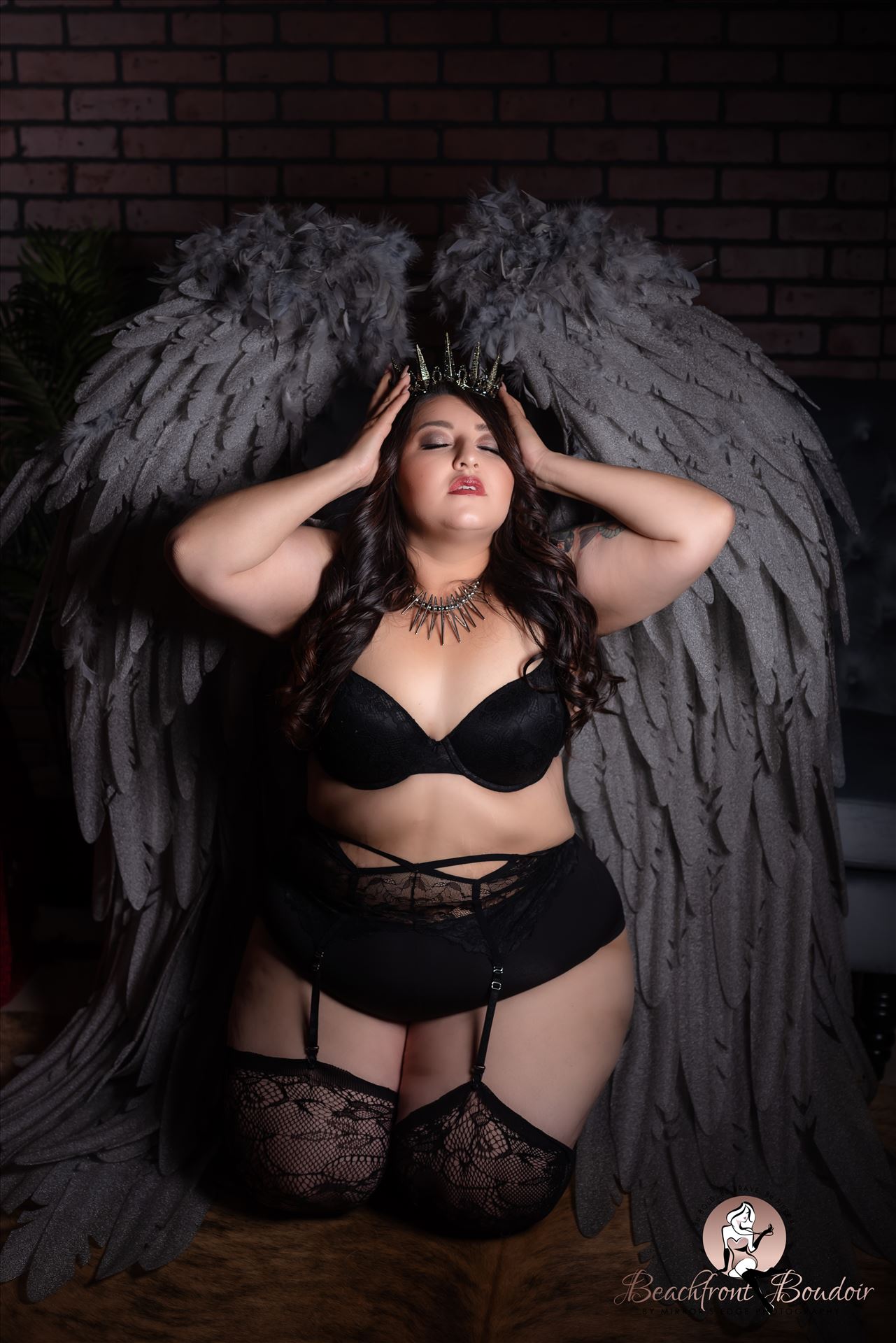 Port-2.JPG Beachfront Boudoir by Mirror's Edge Photography is a Boutique Luxury Boudoir Photography Studio located in San Luis Obispo County. My mission is to show as many women as possible how beautiful they truly are! Curvy wings Latina boudoir by Sarah Williams