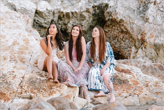 Sarah Williams of Mirror's Edge Photography, a San Luis Obispo Luxury Boudoir and Wedding Photographer, captures Morgan and the Girls for their Friends Session on the beach in Shell Beach, California!