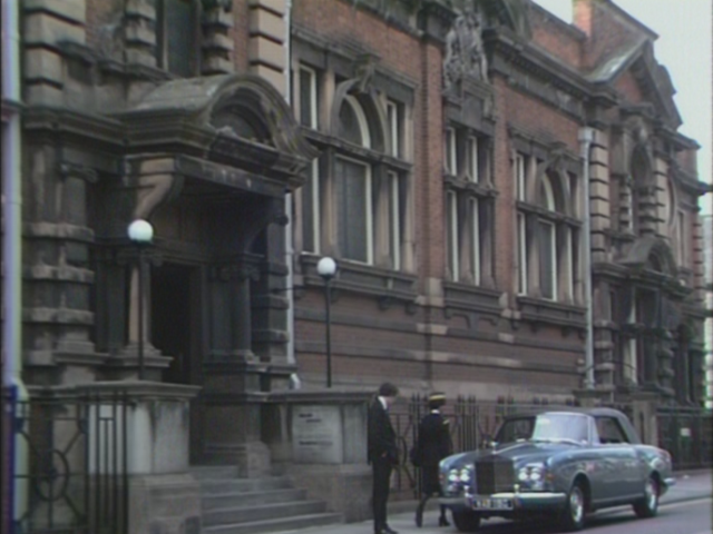 The Bankrupt 3.jpg The Court building, Series 6, Episode 1: 'The Bankrupt' (1972) by Vienna
