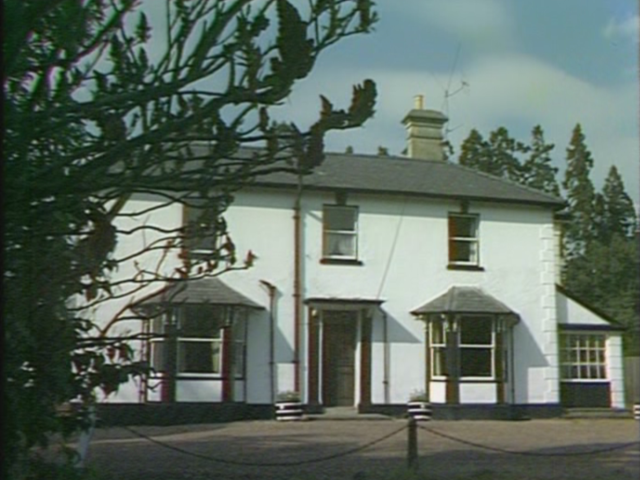 No Orchids for Marker 4.jpg Mr Hartley's house on Farm Lane, Series 7, Episode 8: 'No Orchids for Marker' (1975) by Vienna