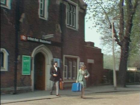 The Fall Guy 9.jpg - Maidenhead station, Series 7, Episode 5: \u0027The Fall Guy\u0027 (1975)