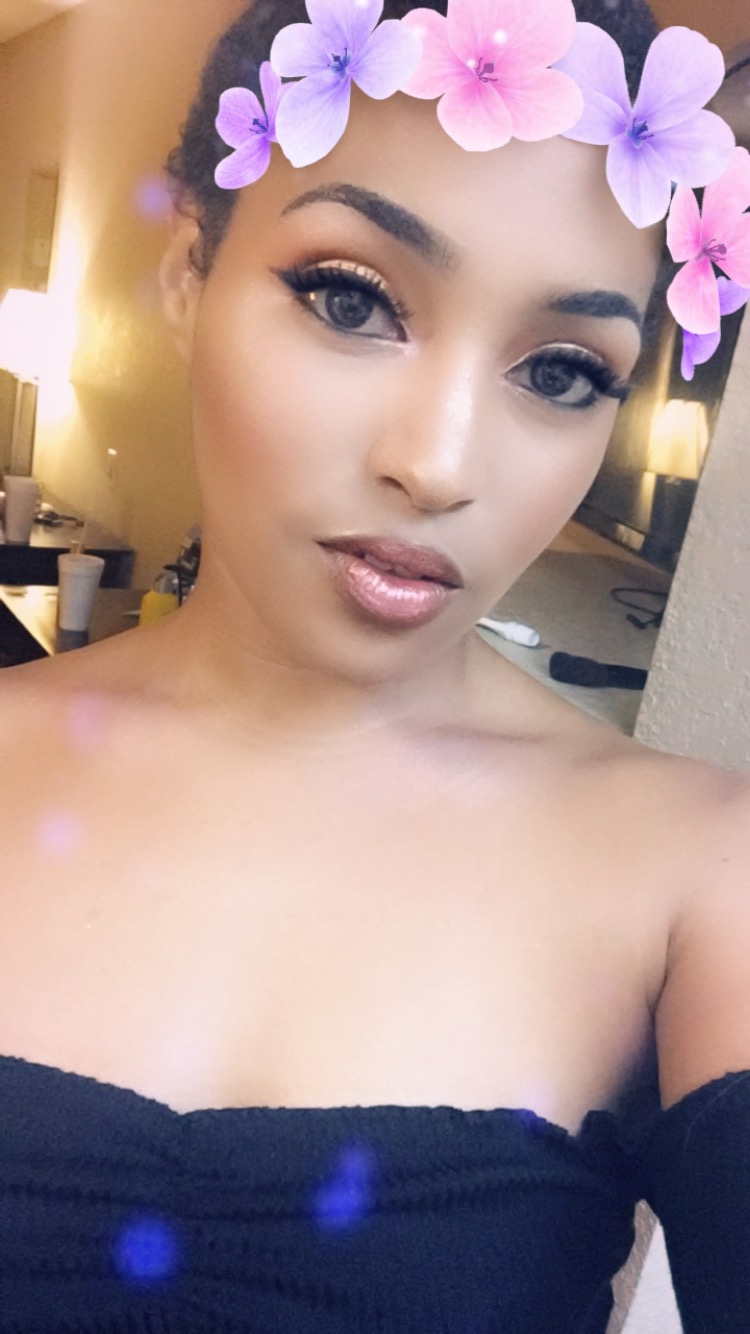 5F9444F6-F0BA-4942-B7B1-977579F15EA5.jpeg  by ReddBottom24