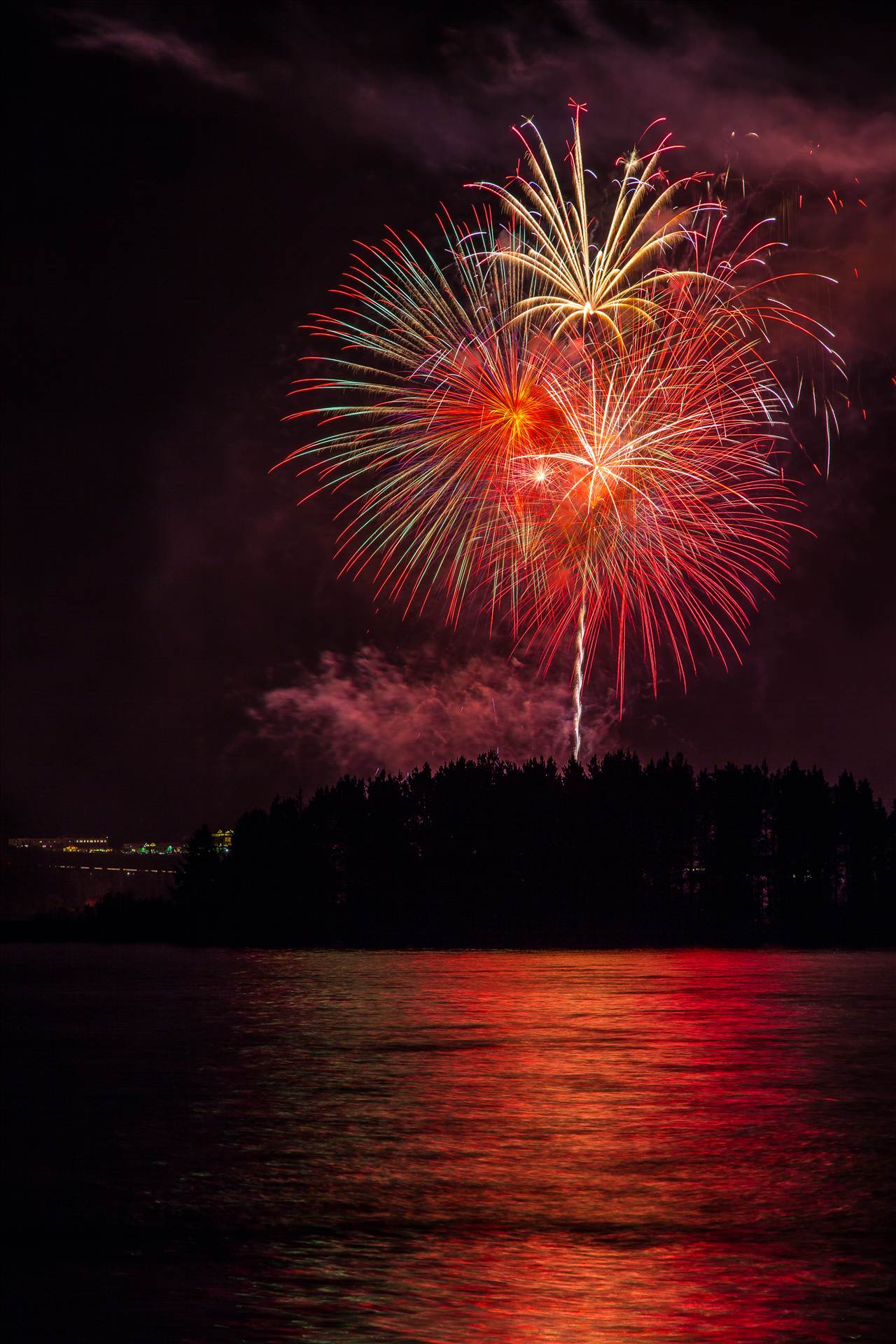 Dillon Reservoir Fireworks 2015 47  by Scott Smith Photos