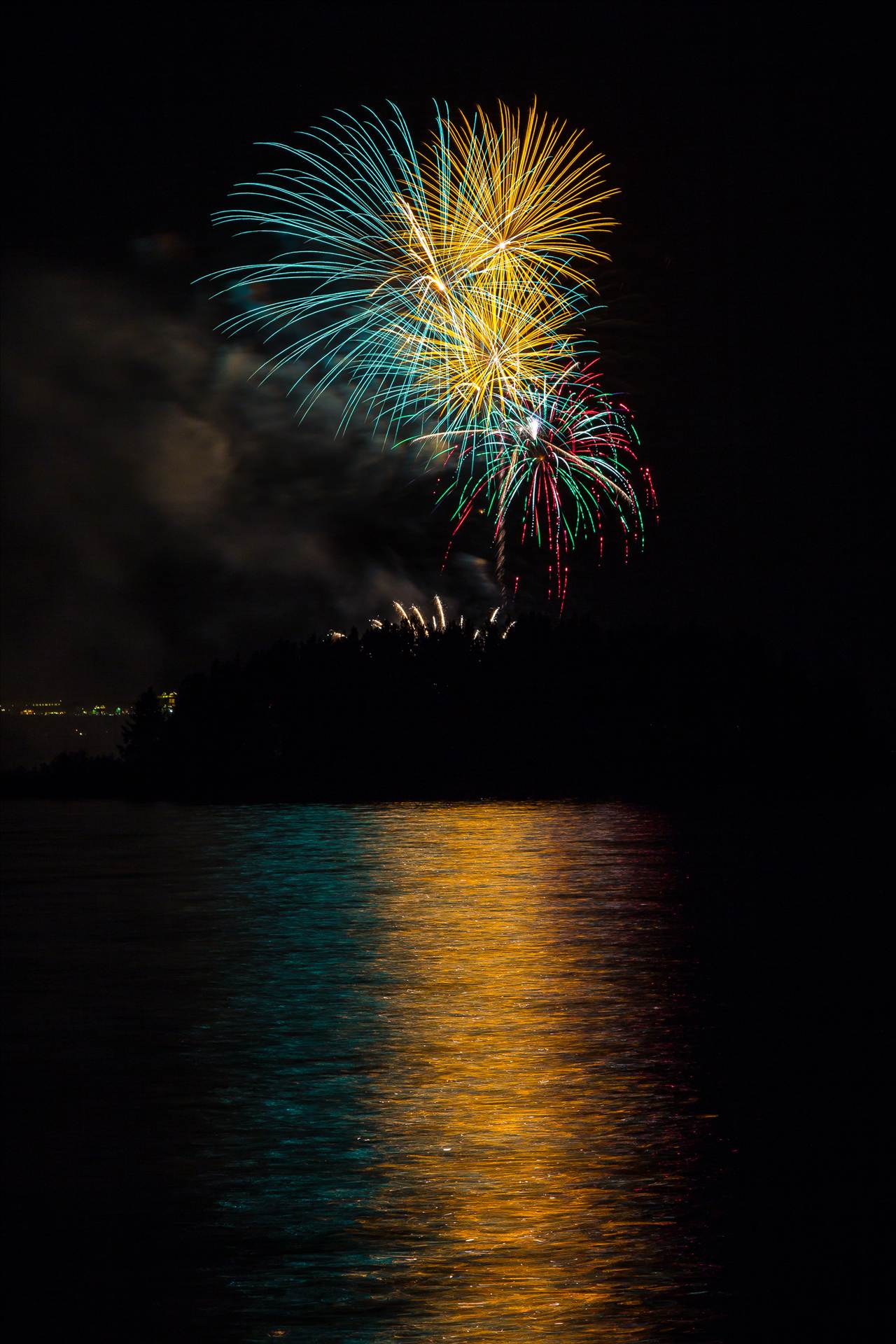 Dillon Reservoir Fireworks 2015 29  by Scott Smith Photos