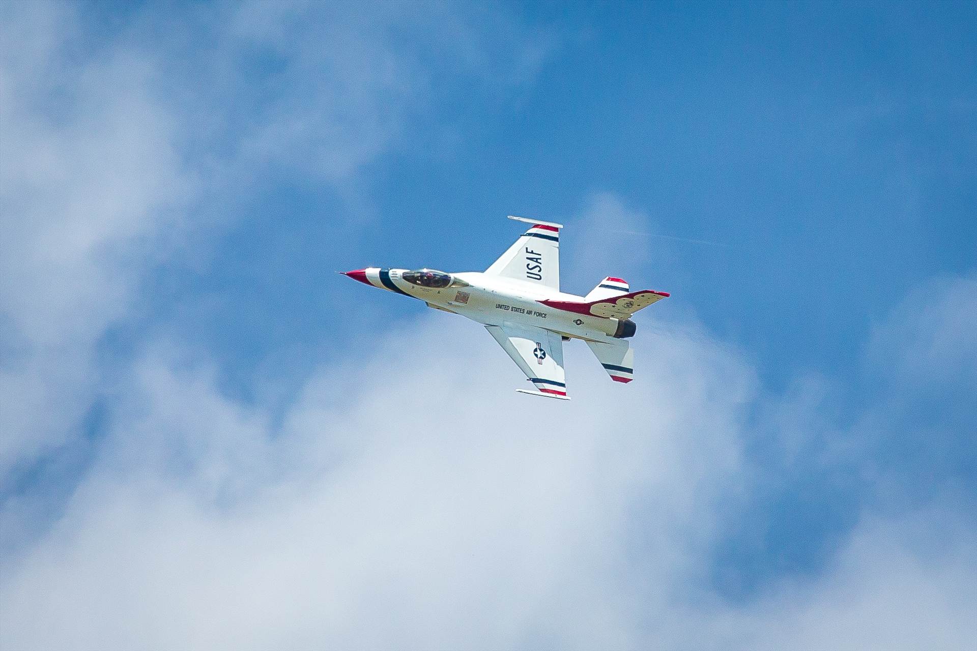 USAF Thunderbirds  by Scott Smith Photos