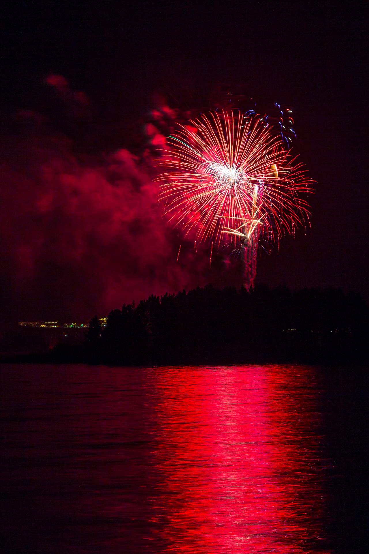Dillon Reservoir Fireworks 2015 19  by Scott Smith Photos