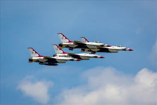 USAF Thunderbirds 29 by Scott Smith Photos