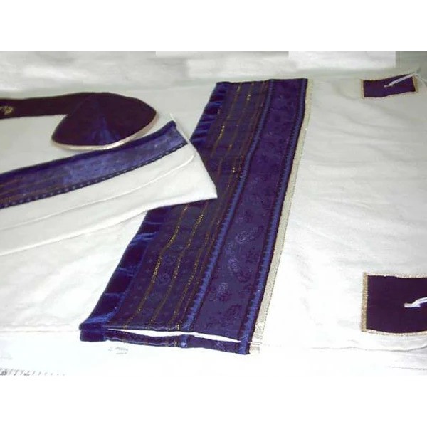 bar mitzvah tallit Celebrate the coming-of-age milestone of Bar Mitzvah with a remarkable bar mitzvah tallit from Galilee Silks. For more visit: https://www.galileesilks.com/collections/bar-mitzvah-tallit by Galileesilks