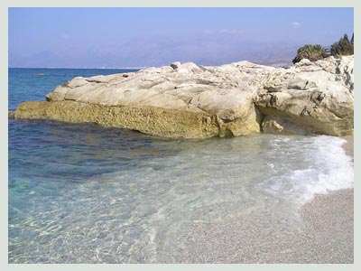 Heraklion Car Hire.jpg  by cretarent