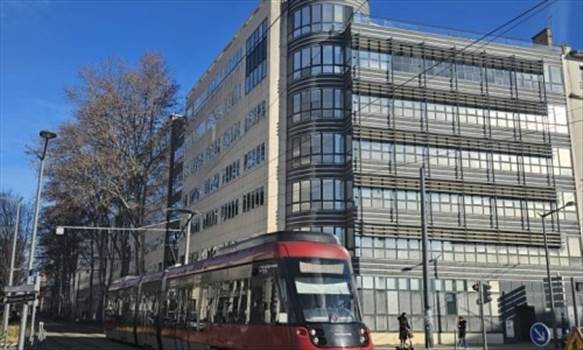 imgi_33_1733224590aura-international-school-of-management-image2.jpeg by meridean