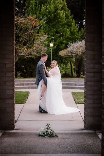 Bride and Groom-2572.jpg by Mr and Mr Wayson