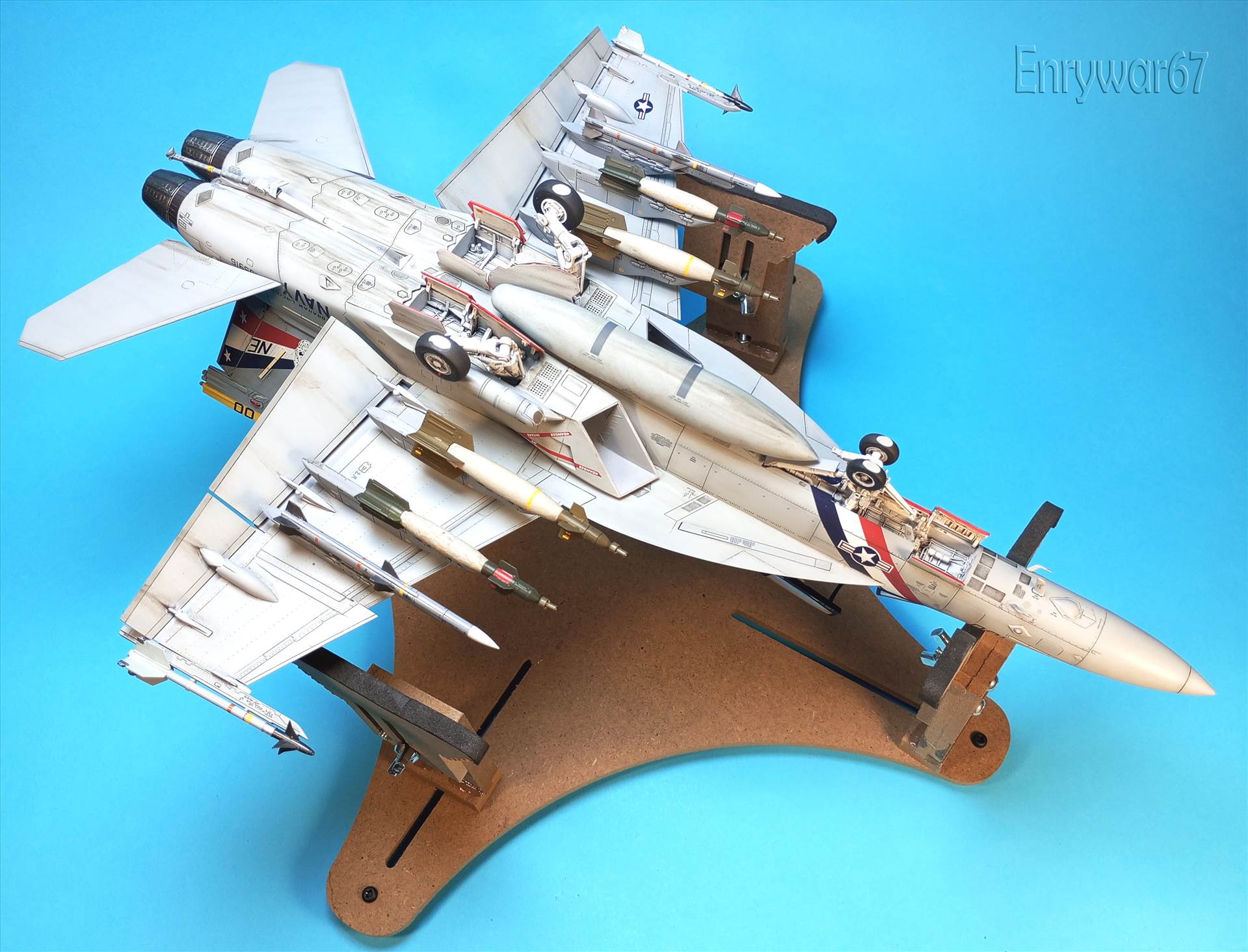 12.jpg  by Enrywar67