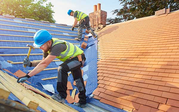 Get the best Roof Repairs Service in Bowmanville Are you looking for the best Roof Repairs Service in Bowmanville? Contact Roofing With Hart Ltd. For more information visit - https://is.gd/Roofing_With_Hart_Lt by Edward Bergeron