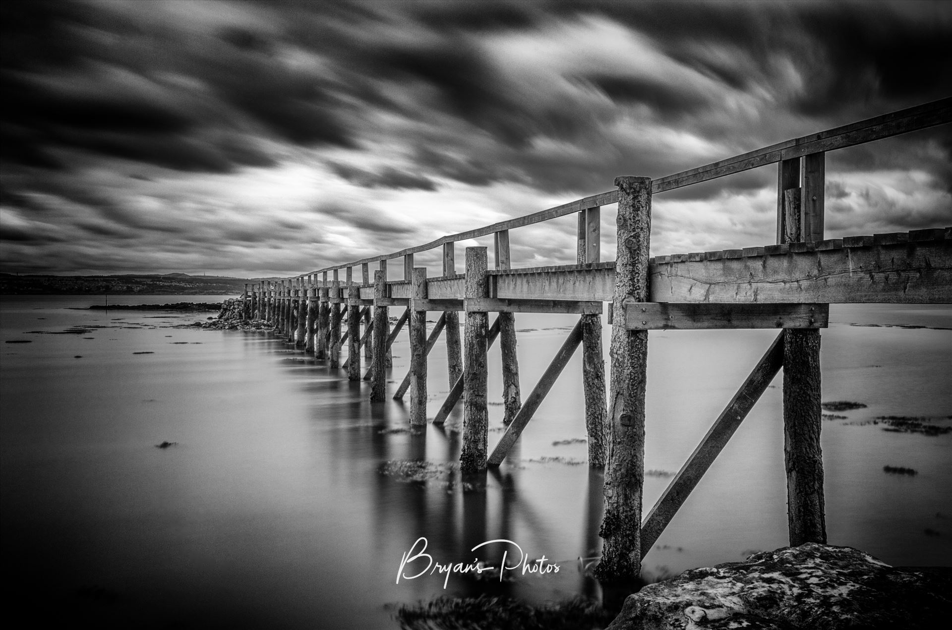 Culross A black and white photograph of the Historic Pier at Culross on the Fife coast. by Bryans Photos