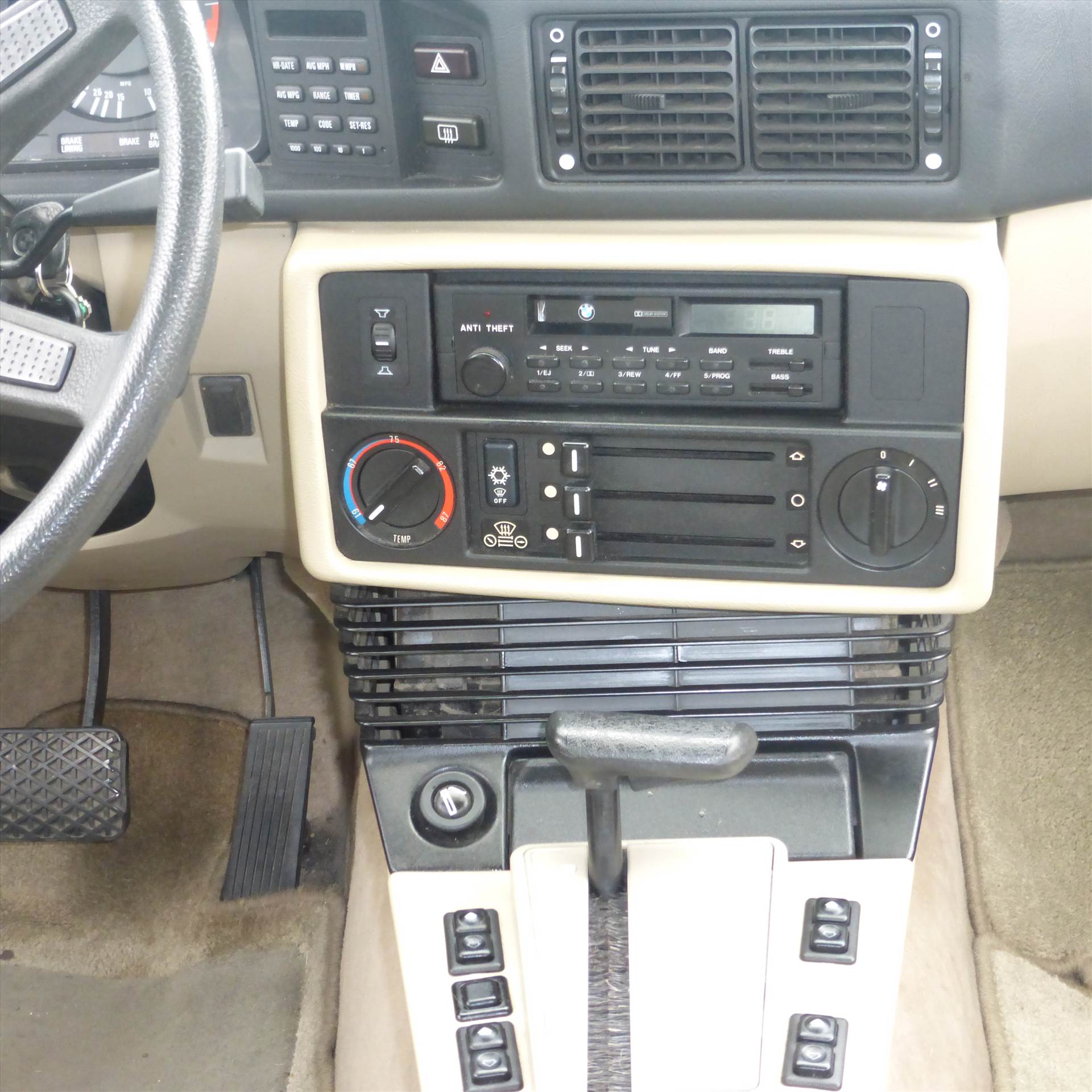 528e side by Mike789