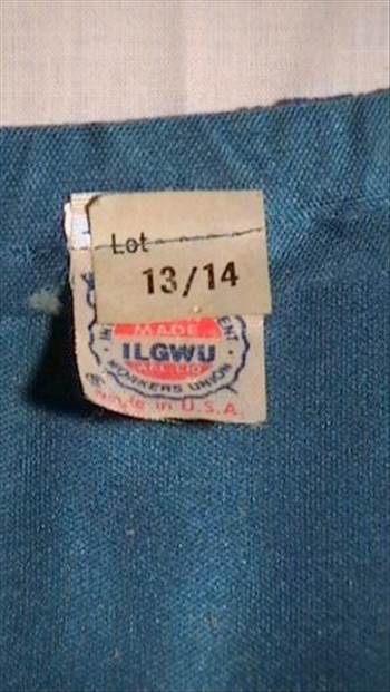 LGWU blue gown size 1314.jpg - 