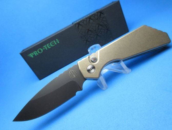 Switchblade Knives With its origin in 15th century medieval Italy, the ideal multipurpose EDC gadget of Switchblade Knives is available in assorted designs of folded.  For more details, visit: https://www.myswitchblade.com/ by Myswitchblade