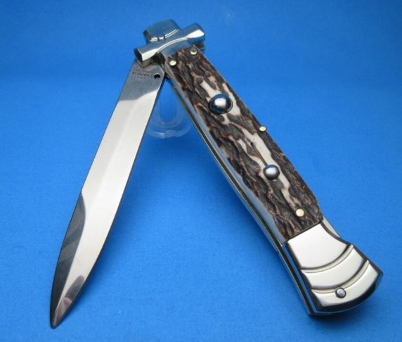 Frank Beltrame Switchblade Knife Choose the fully automatic original 9” Frank Beltrame Switchblade Knife that is handmade by old-school knife mavens, including Frank Beltrame, AKC, Angelo Campolin, and more. For more details, visit: https://www.myswitchblade.com/ by Myswitchblade