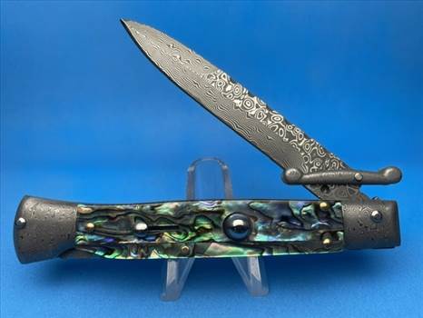 Switchblade by Myswitchblade