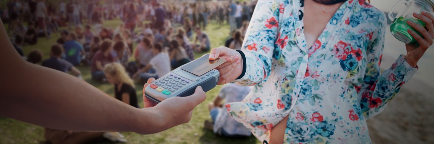 08.jpg  by cardmachine