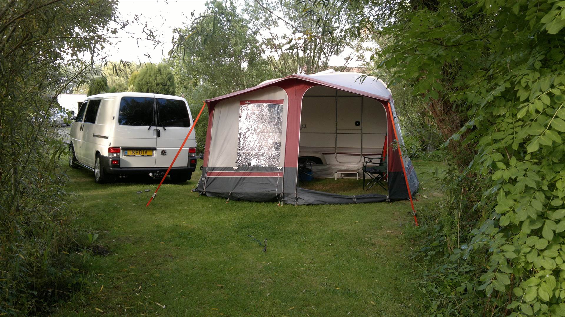 2013-09-08-1186.jpg  by Matt T