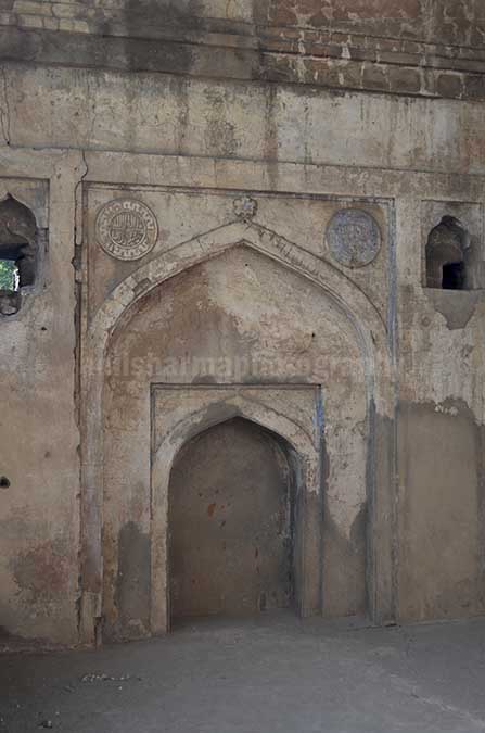 Monuments: Agrasen ki Baoli, New Delhi (India) At the top of this boali, there are the ruins of an old  mosque which belongs to the Tughlaq period. by Anil Sharma Photography