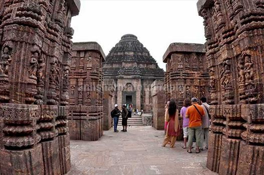 Monuments: Sun Temple Konark, Orissa (India) by Anil Sharma Photography