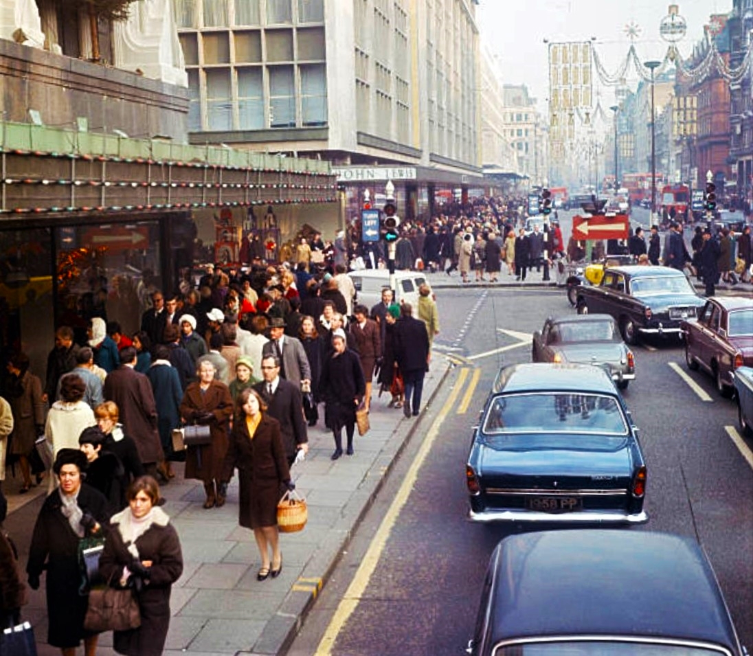LONDON OXF ST 1966.jpg  by Villain