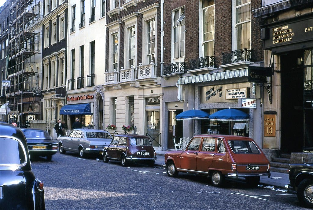 LONDON ALBEMARLE ST 1971.jpg  by Villain