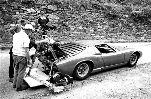 ITJ LAMBO images_mews2015_drive2015_1968-Lamborghini-Miura-P400-10.jpg by Villain