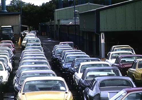 BROWNS LANE Jaguar-Factory-1978.jpg - 