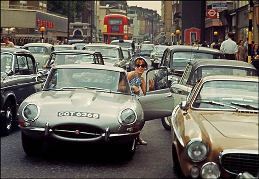LONDON KR 1965 E-Type.jpg - 
