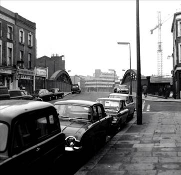 LONDON golborne-road-looking-west-with-railway-bridge-1969.jpg by Villain