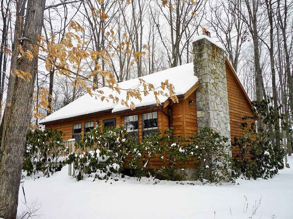 4.jpg  by Deepcreekrental