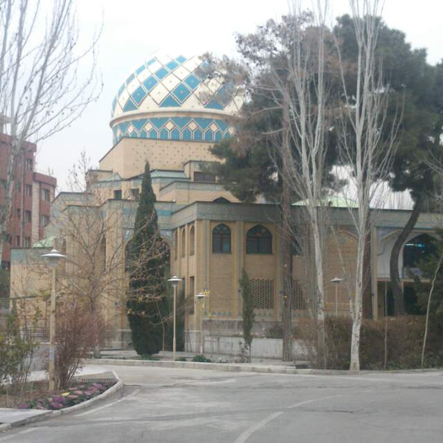 مسجد دانشگاه  by Farshad