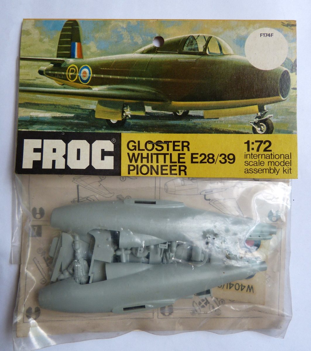 avion-gloster-whittle-e2839-pioneer-frog-172-maqueta-D_NQ_NP_425311-MLA20544214461_012016-F.jpg  by adey m