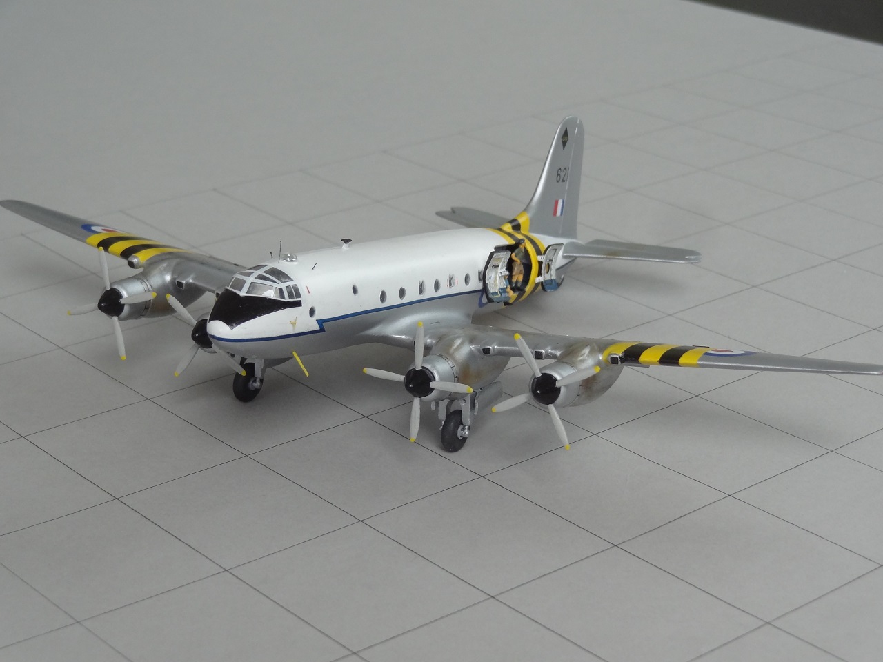 Hast 2.JPG  by Vincent